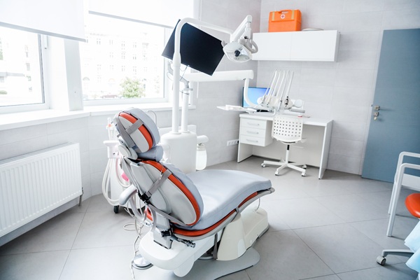 Finding The Best Dentist Near Me: What To Look For In Local Dental Care